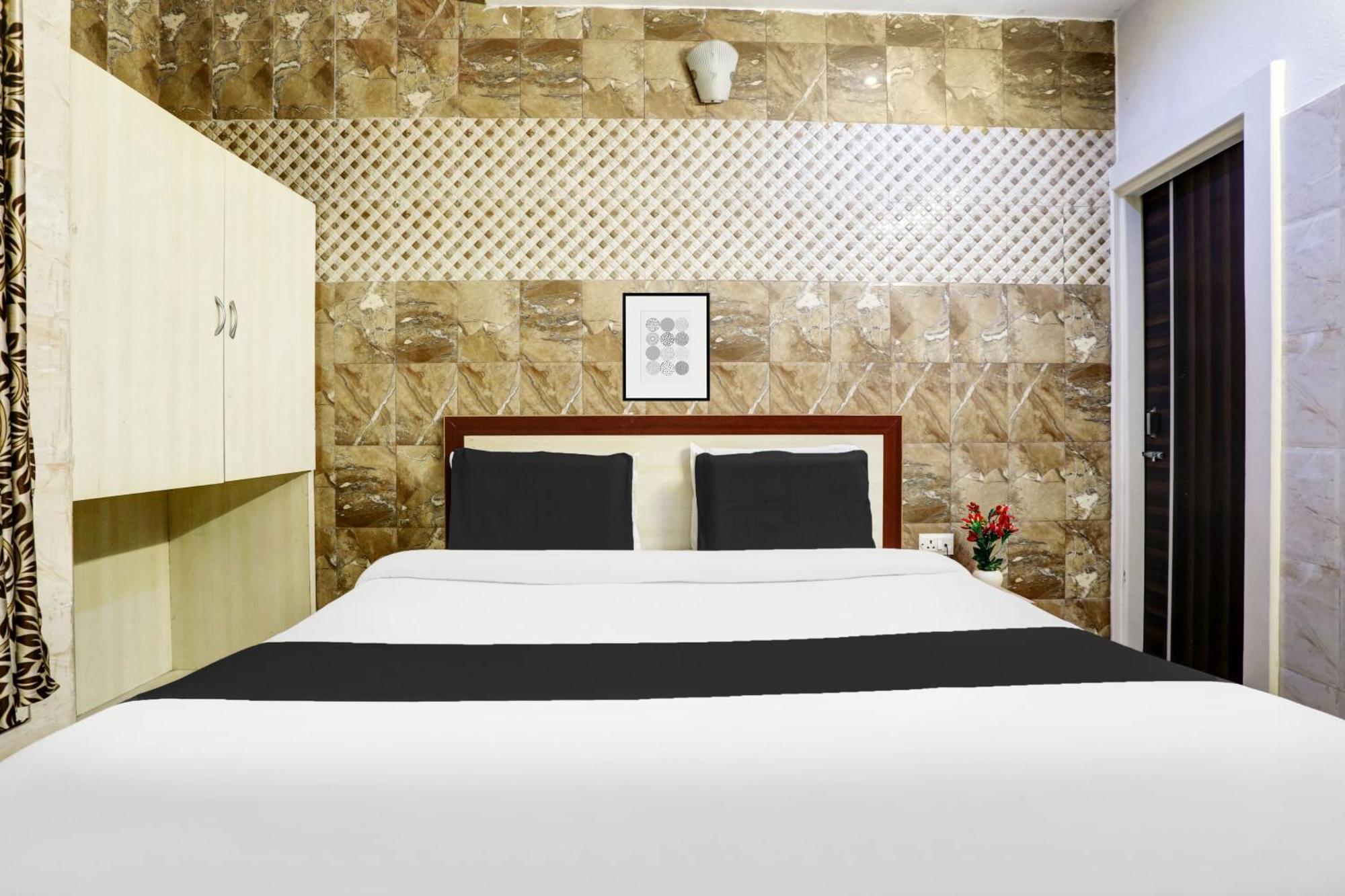 Hotel O Jammu Near Ragunath Bazaar Formerly Goodwill Экстерьер фото