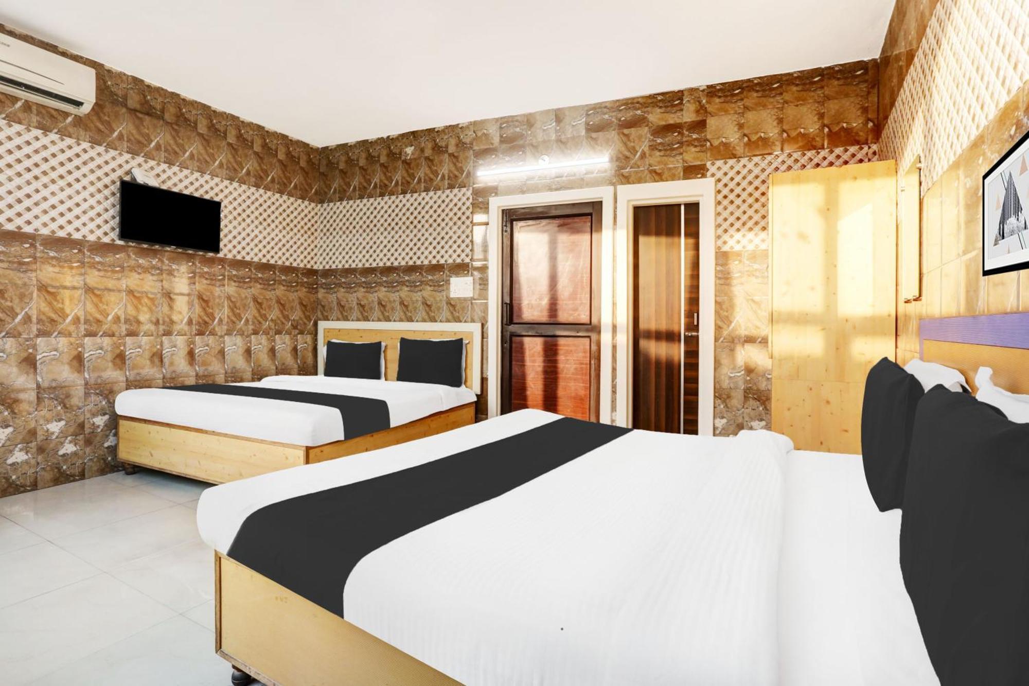 Hotel O Jammu Near Ragunath Bazaar Formerly Goodwill Экстерьер фото